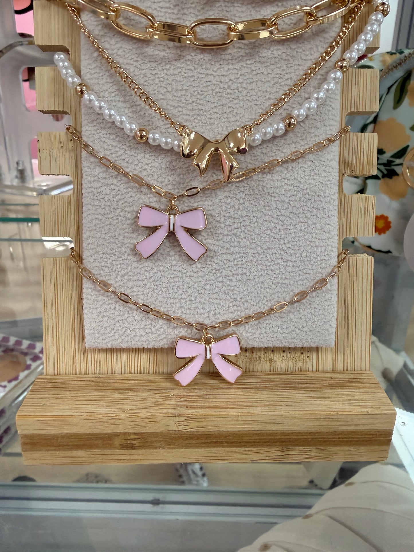 Charming Pink Bow Bracelet