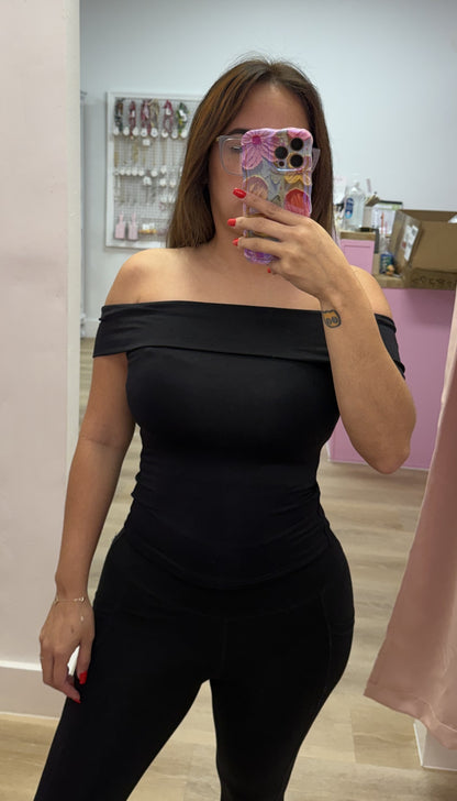 Clara - Off Shoulder Top