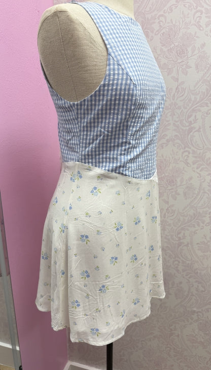 Patchy Flowers - Mini Dress