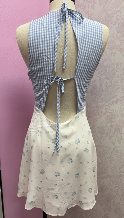 Patchy Flowers - Mini Dress