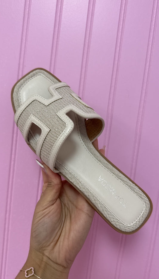 Rio - Ivory Flat Sandal