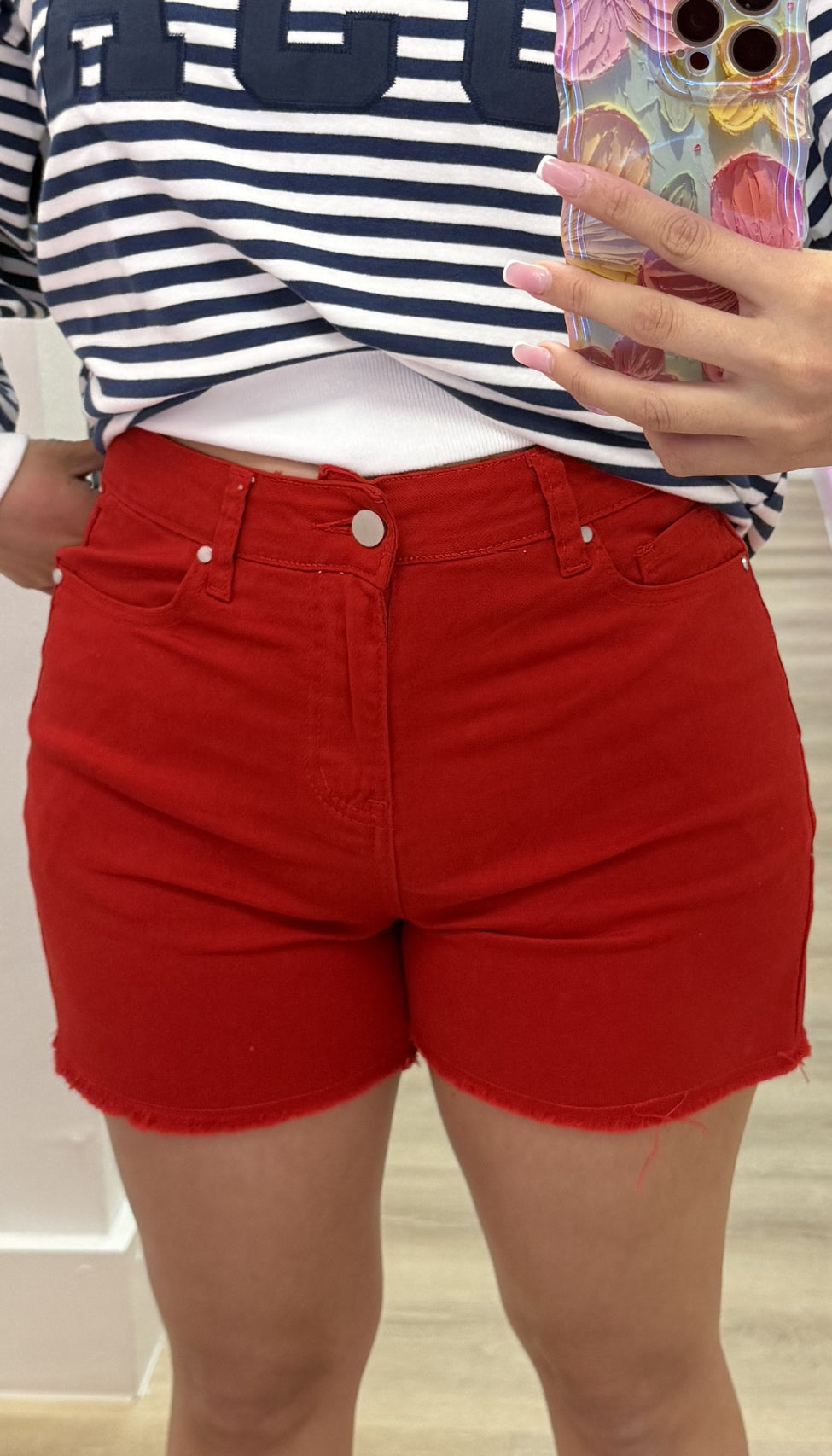 Remi - High Rise Shorts