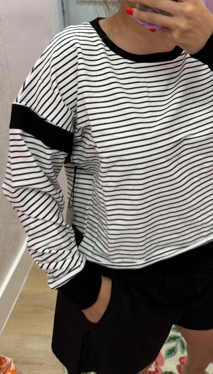 Claire - Cutout Sweatshirt
