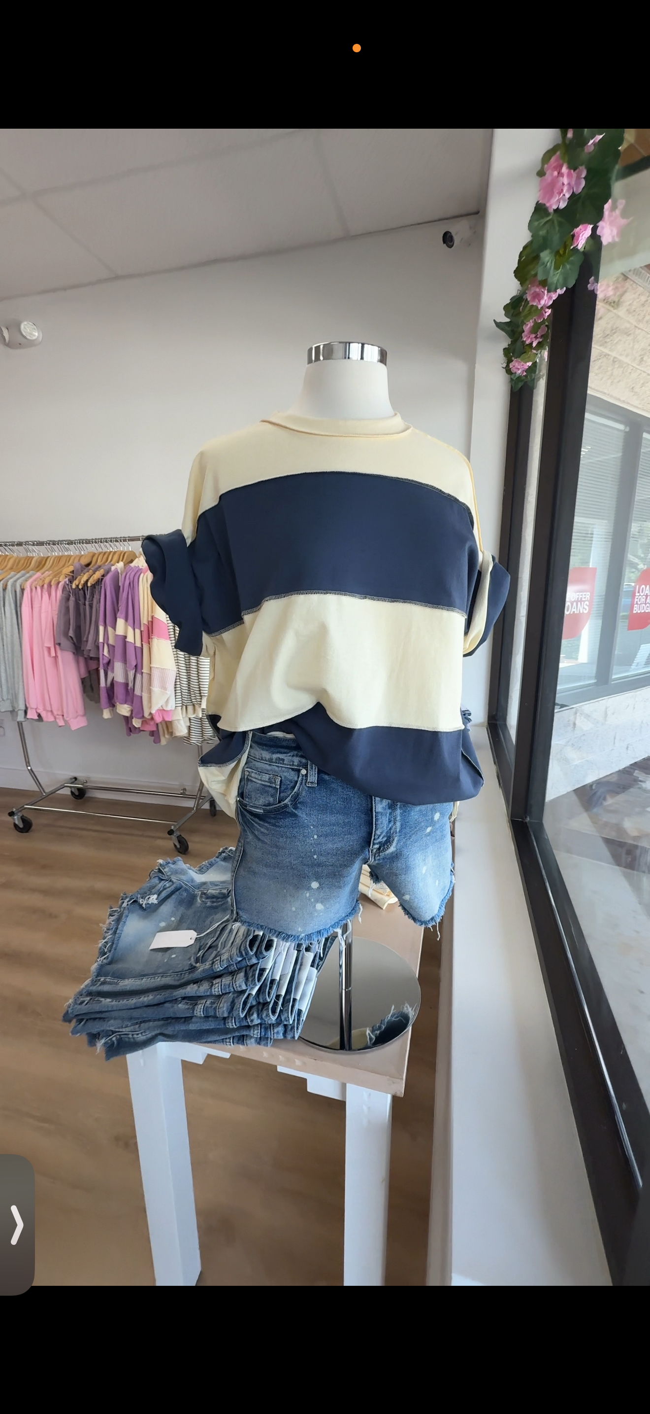 Polly - Color Block Tee