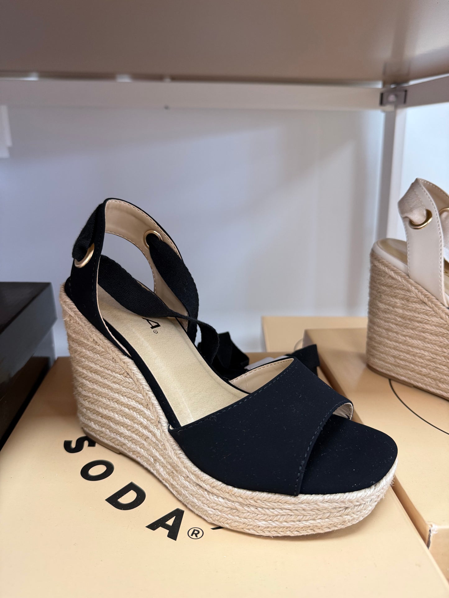 Gloria - Platform Wedge Heels