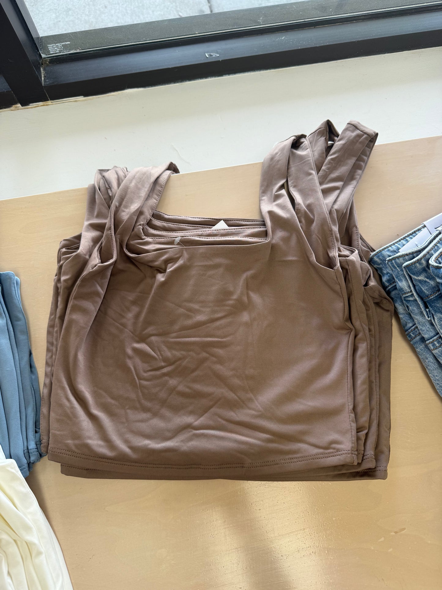 Ava - Cropped Tank
