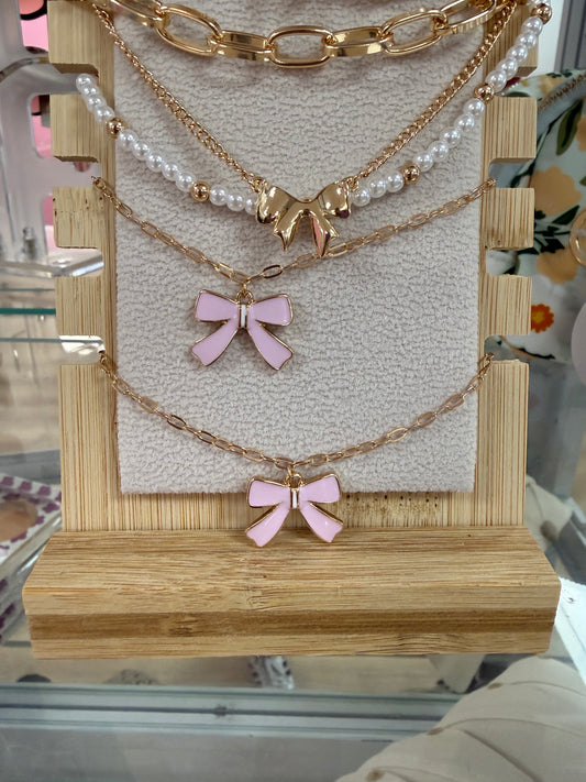 Charming Pink Bow Bracelet
