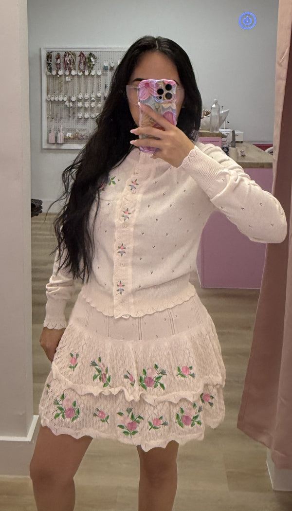 Anahi - Embroidered Cardigan