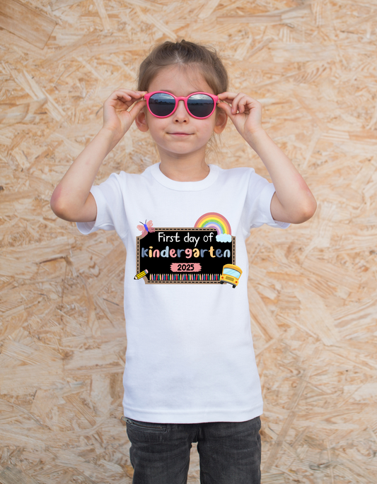 First day of Kindergarden - Graphic t-shirt